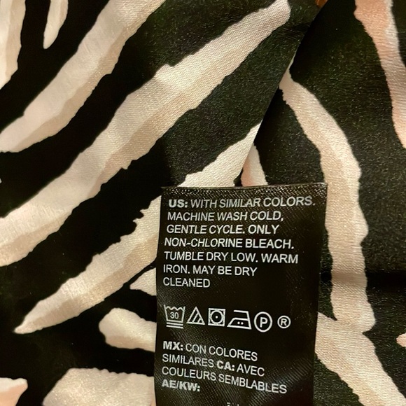 White House Black Market Stunning Lined Zebra Halter Top - Picture 5 of 7